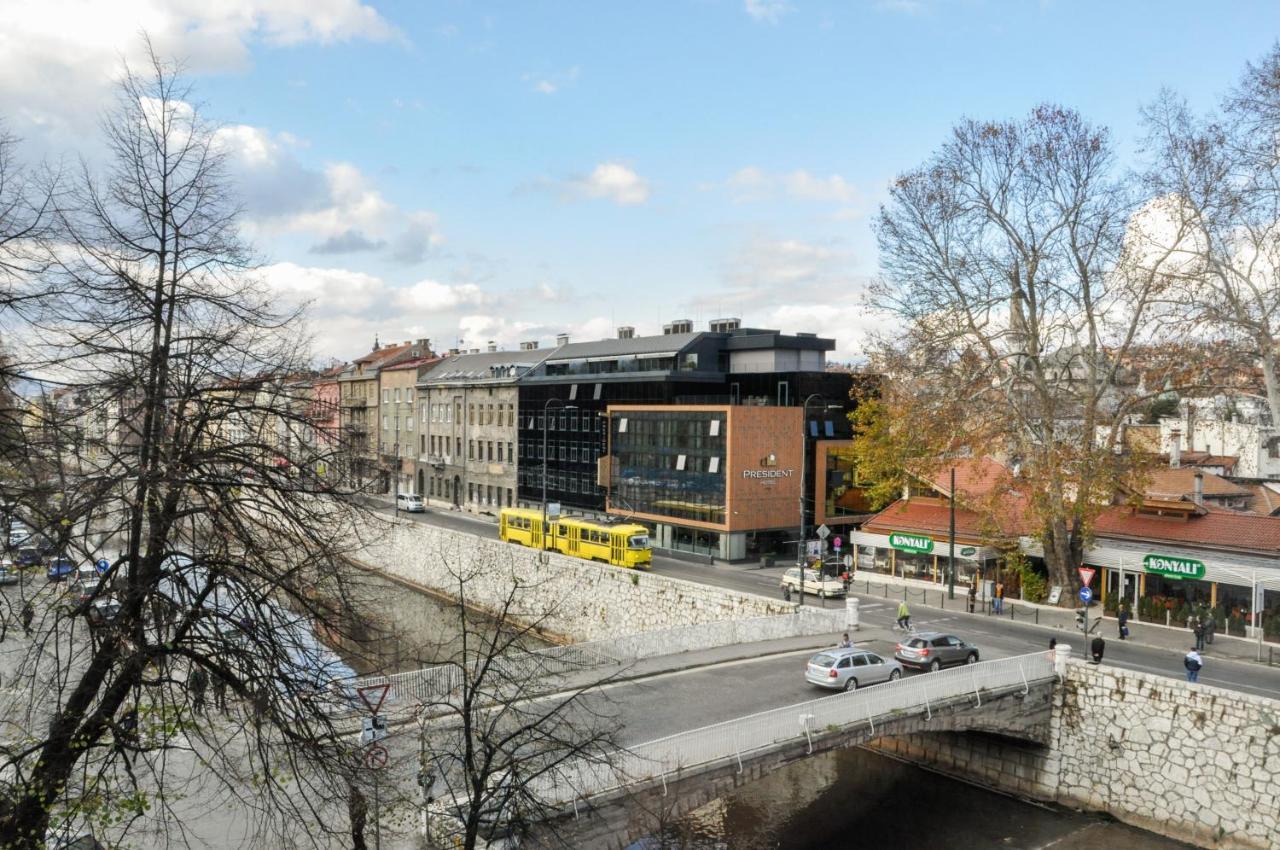 Maroon Free Parking Appartement Sarajevo Buitenkant foto